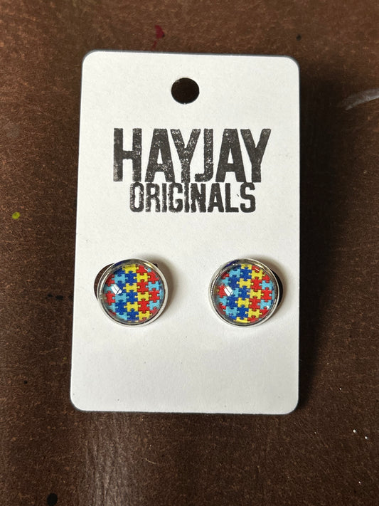 Puzzle piece studs