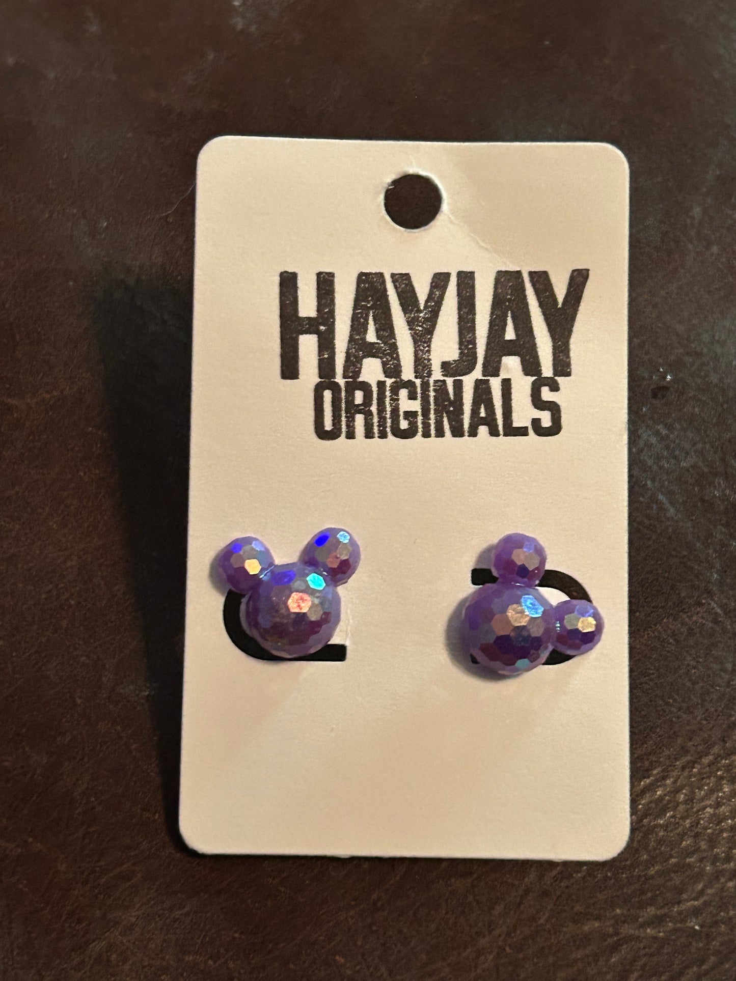 Lilac mouse studs
